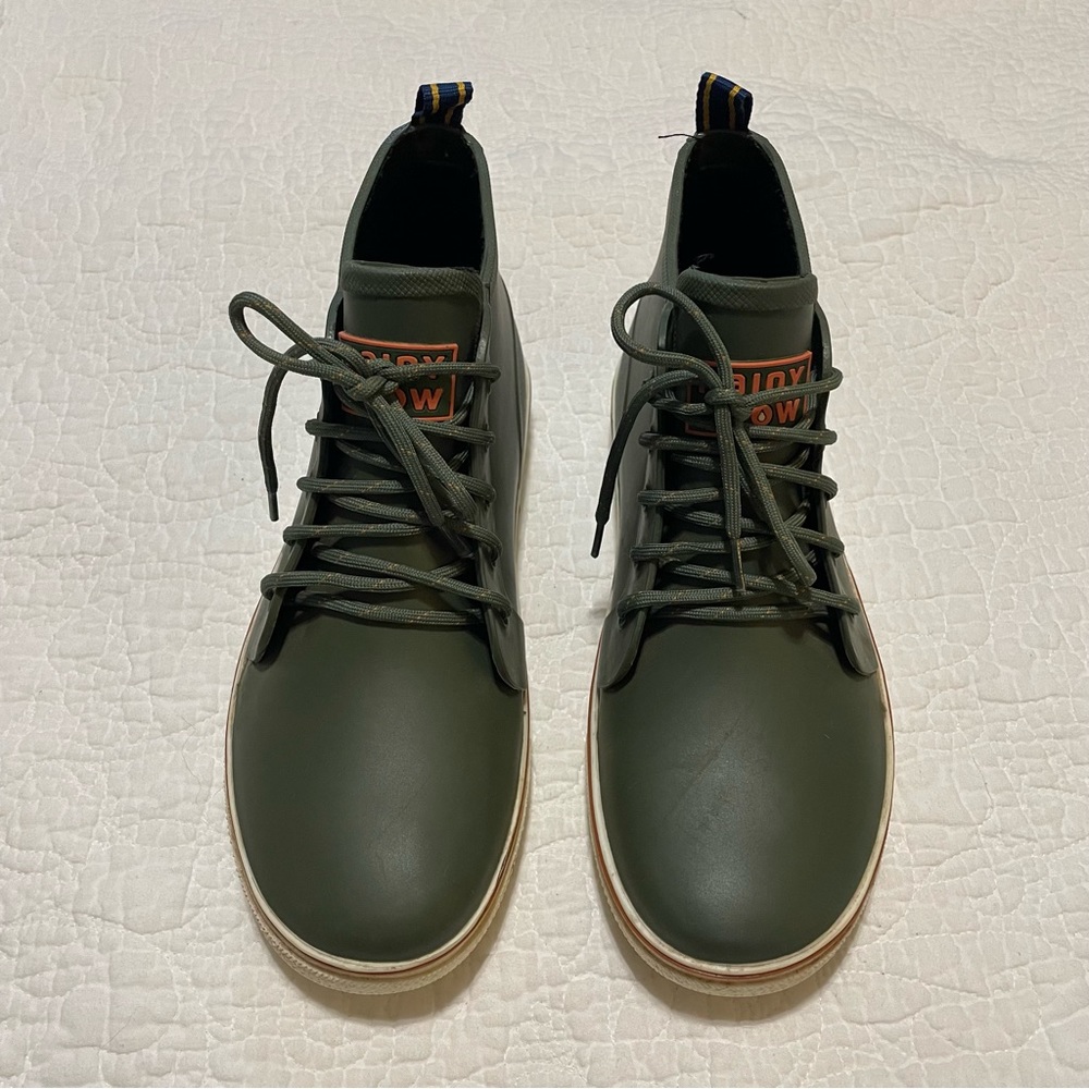 Womens 9 1/2 fashion sneakers